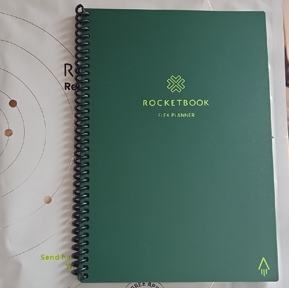Rocketbook Green Flex Planner